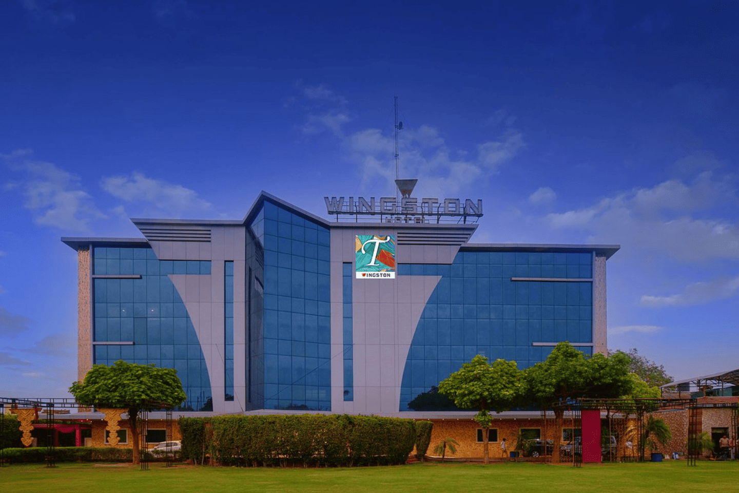 Wingston A Treehouse Hotel - Mathura