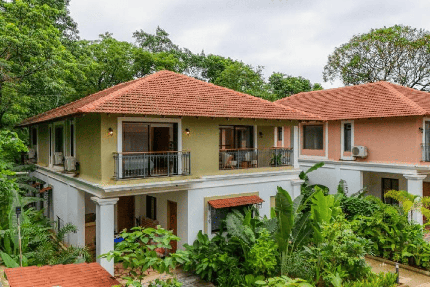 ELIVAAS Villa Shai | 4 BHK with Pvt pool