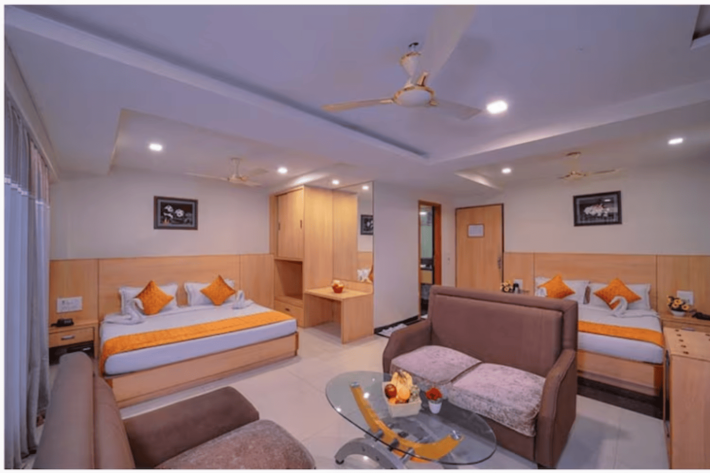 Wingston Family Suite with Two Double Beds